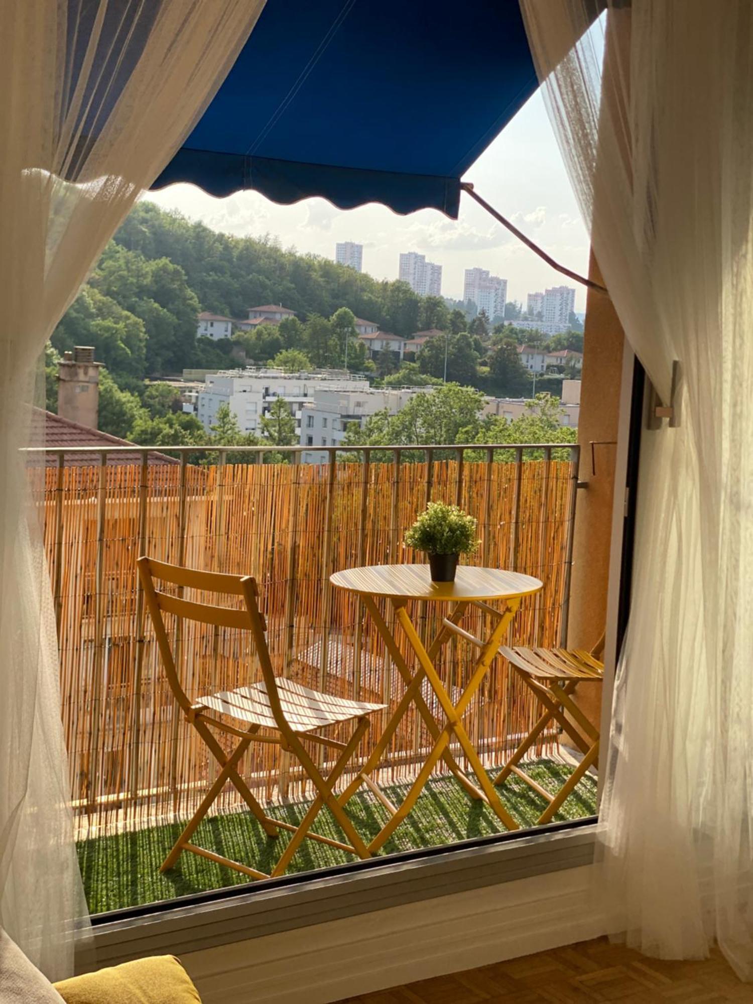 Bergson Top - Appart 80M2, 2 Grandes Chambres, Entierement Renovee Et Equipee, Lumineux, Wifi, Balcon, Calme, Vue Imprenable Σαιντ-Ετιέν Εξωτερικό φωτογραφία